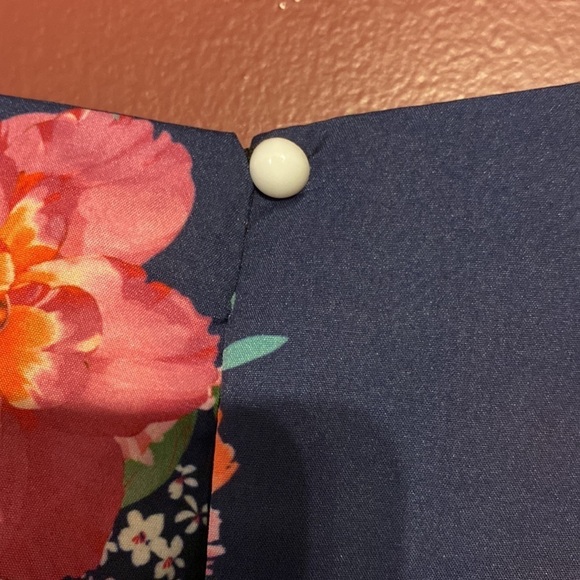 Mini  dress​​​ - Picture 5 of 6